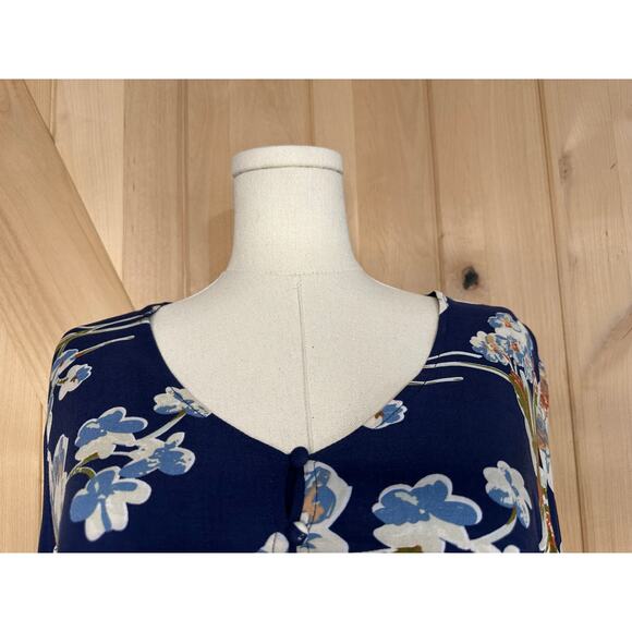 Altar’d State | Floral Boho Long Sleeve Tunic Top | Size Medium - Picture 11 of 13